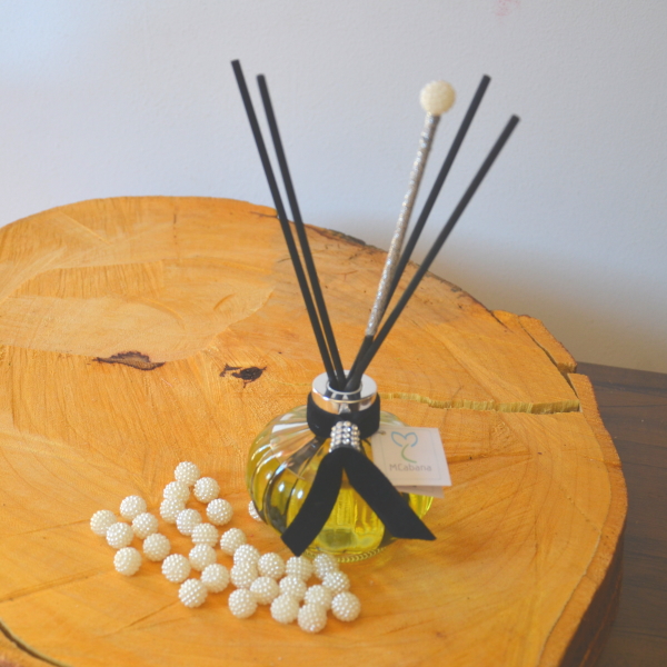 Difusor com Varetas Lima da Pérsia 250ml | Frescor Cítrico e Sofisticação Mcabana