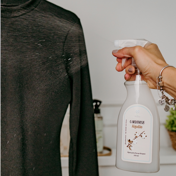 Kit Carinhoso Algodão: Água para Passar (500ml) + Refil (500ml)