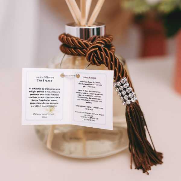 Difusor com Varetas Chá Branco Mcabana  250ml - Sofisticação e Frescor